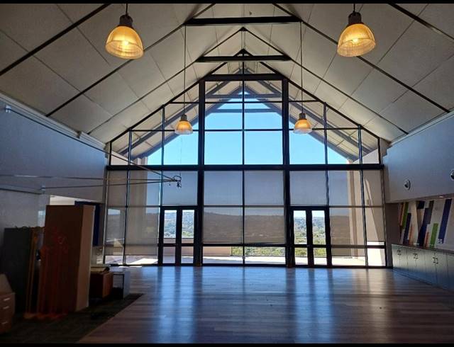 BUSINESS PROPERTY TO RENT IN IRENE